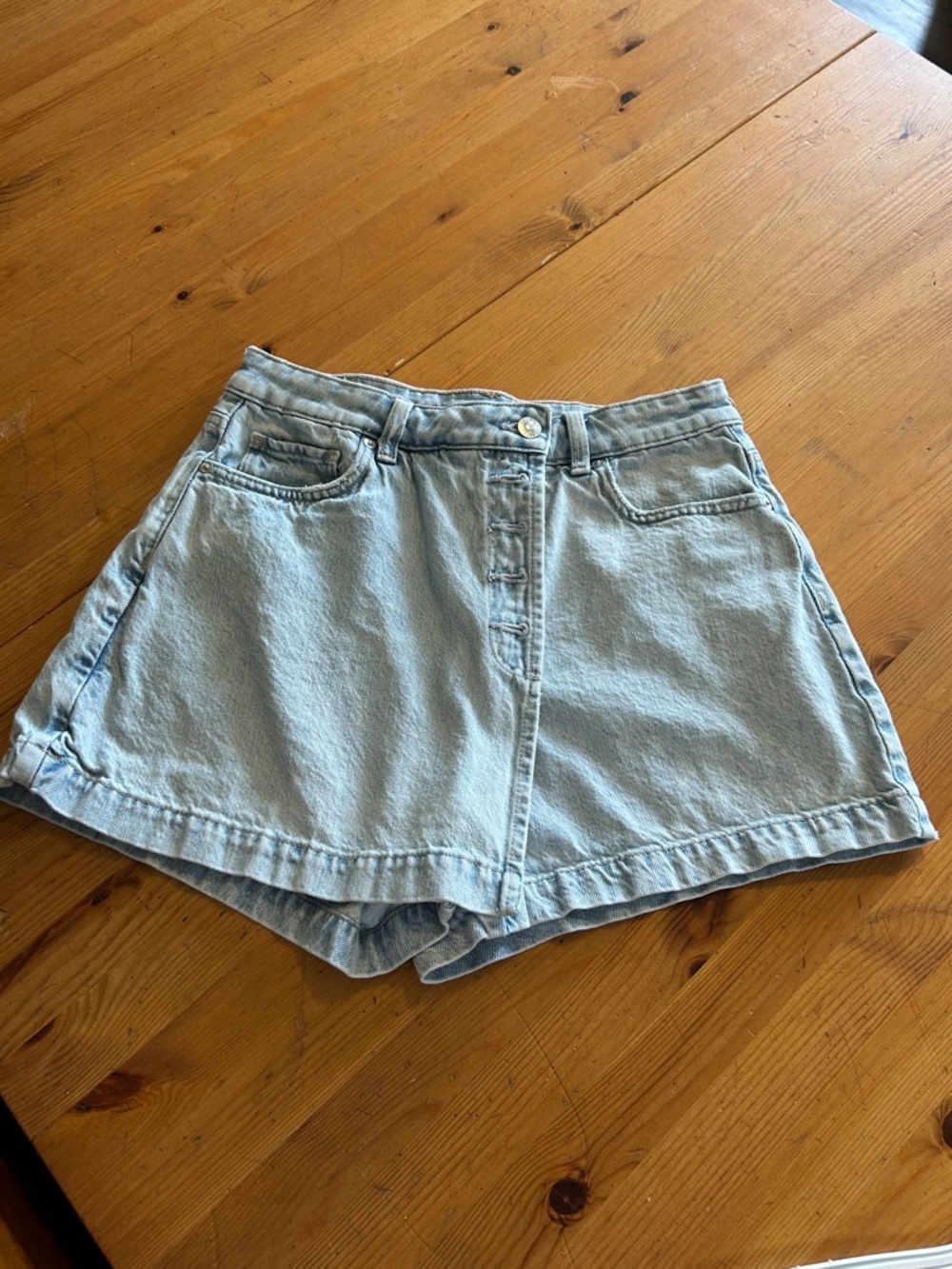 116. Light Blue Denim Women's High-Waist Skort - Picture 2 of 7